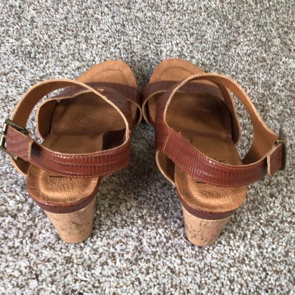 BOC Born Comfort Cork Wedge Sandals sz 10M - Picture 9 of 16